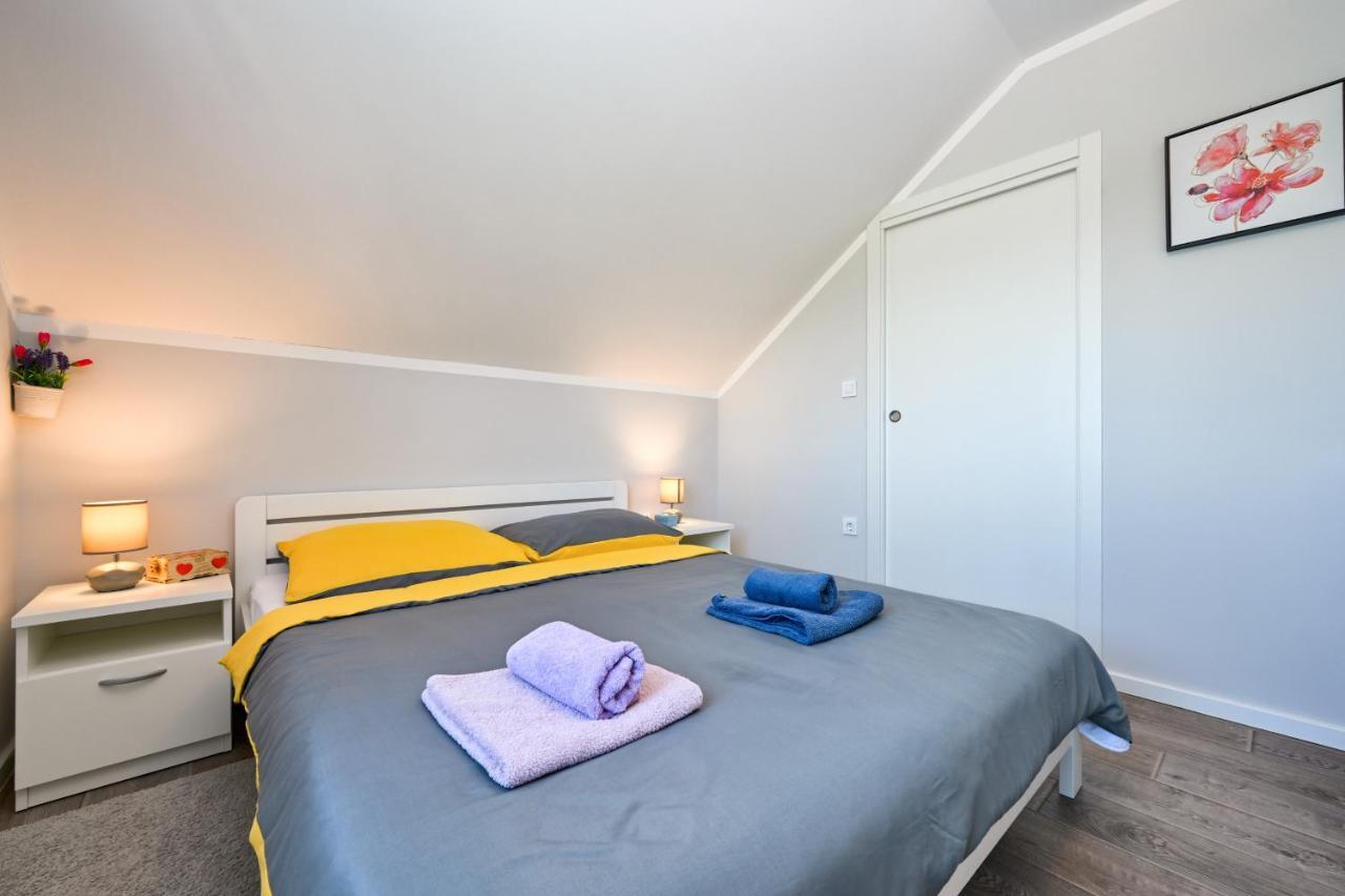 Cvetkova Hiza Sa Jacuzzijem Villa Tuheljske Toplice Ngoại thất bức ảnh