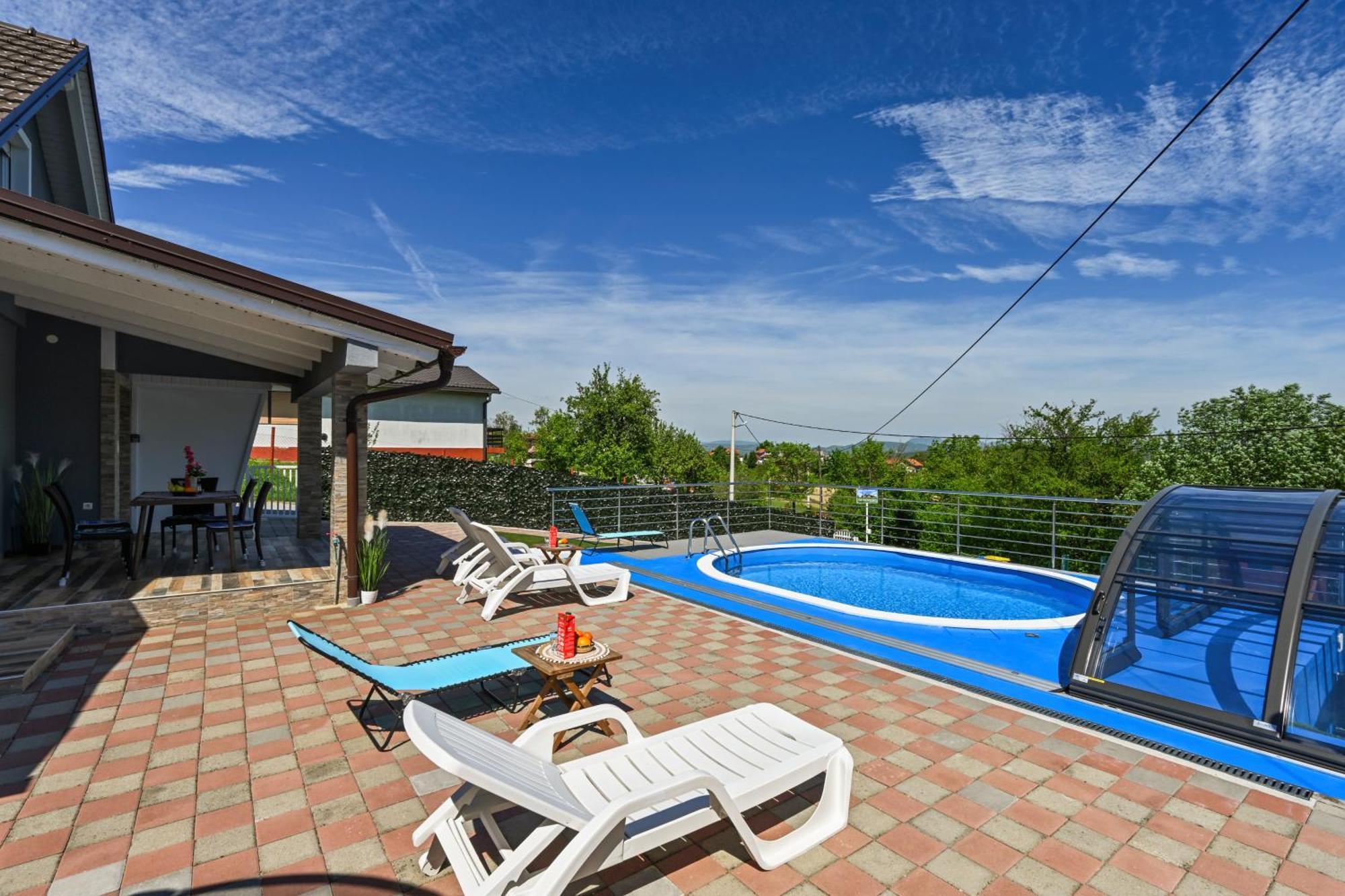 Cvetkova Hiza Sa Jacuzzijem Villa Tuheljske Toplice Ngoại thất bức ảnh