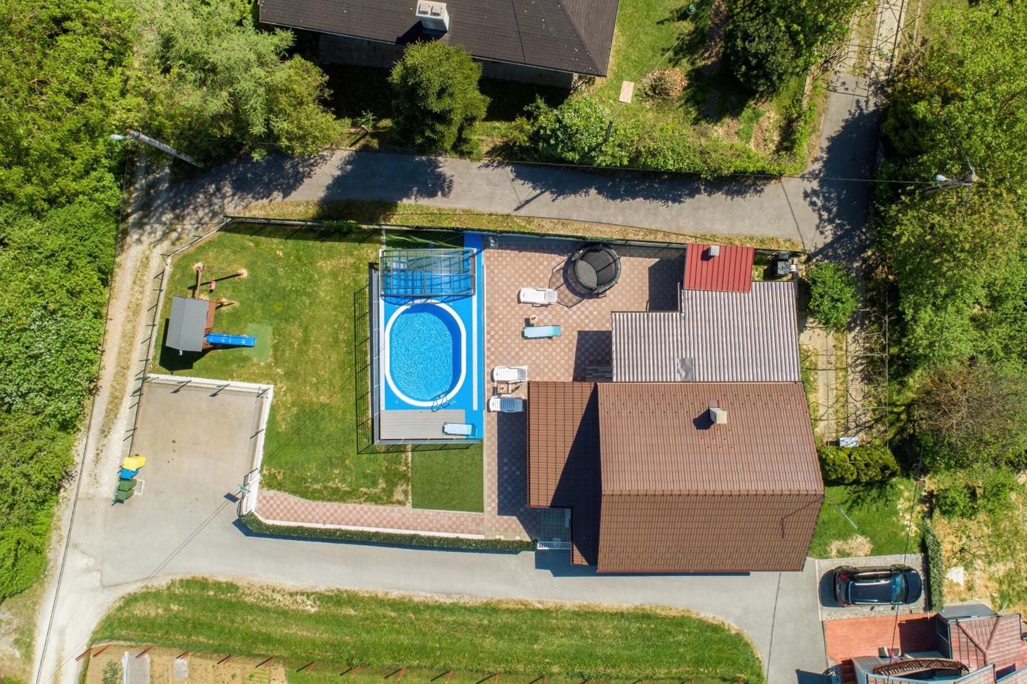 Cvetkova Hiza Sa Jacuzzijem Villa Tuheljske Toplice Ngoại thất bức ảnh